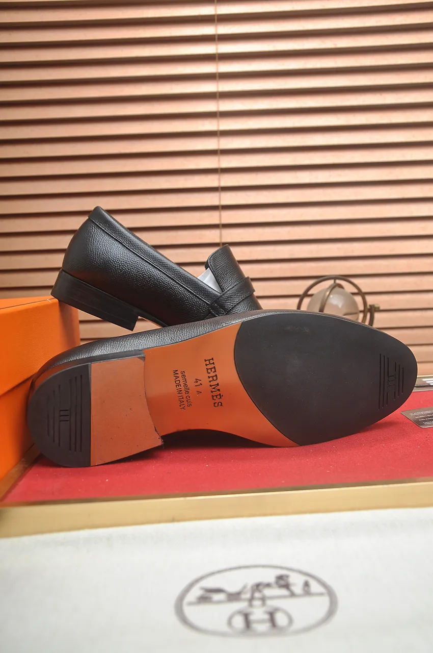 Men's shoes💰540💶[HERMES] (cowhide lining)🍀Italian top luxury🍀He does not pursue novel styles and gorgeous colors, but attracts the favor of successful men with his flawless, elegant and classic style. Formal leather shoes This very comfortable, simple and stable style allows you to easily match any style! The pattern is absolutely 1:1 refined from the original case, and we strive for excellence in materials, imported cowhide + cowhide lining💪💪💪extraordinary texture👍! .Code number: 39-45 (45 customized)